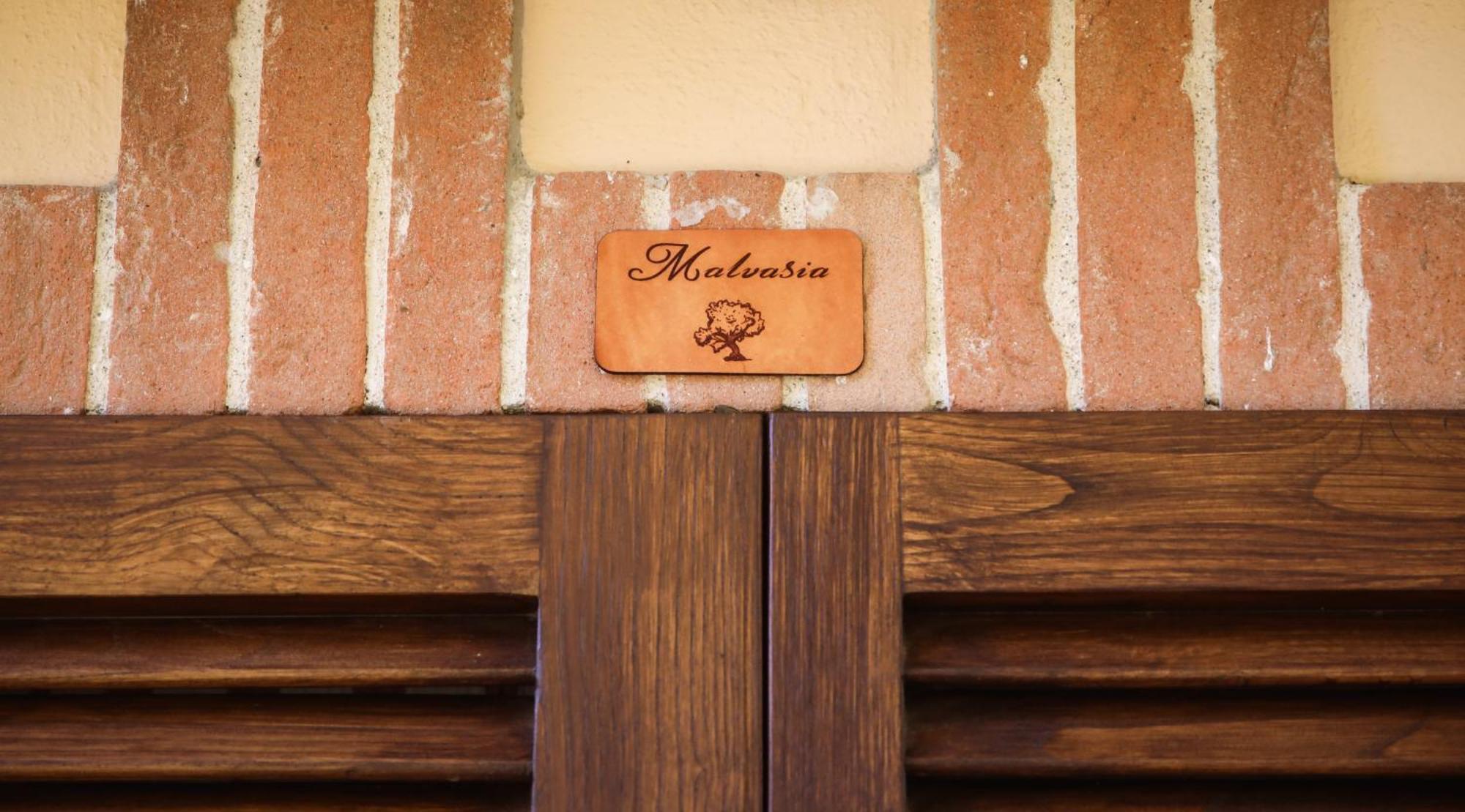 La Vecchia Quercia Farm stay *